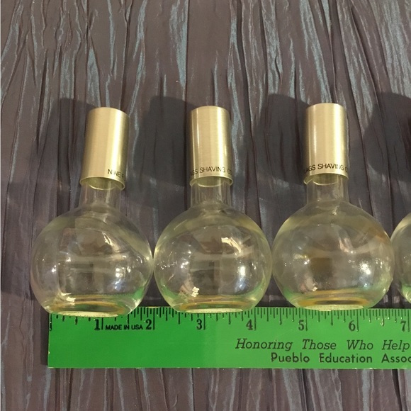 VTG 1960’s COLOGNE BOTTLES FROM NINE FLAGS INTERNATIONAL - Picture 7 of 9